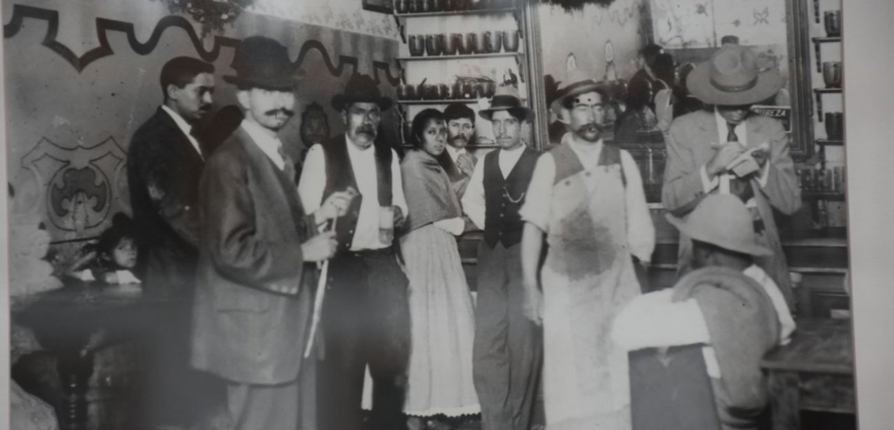 Exposición fotográfica en Palacio Municipal concluirá este mes
