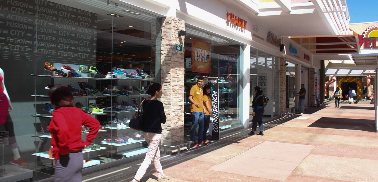 Comercios no esenciales abrirán de manera escalonada