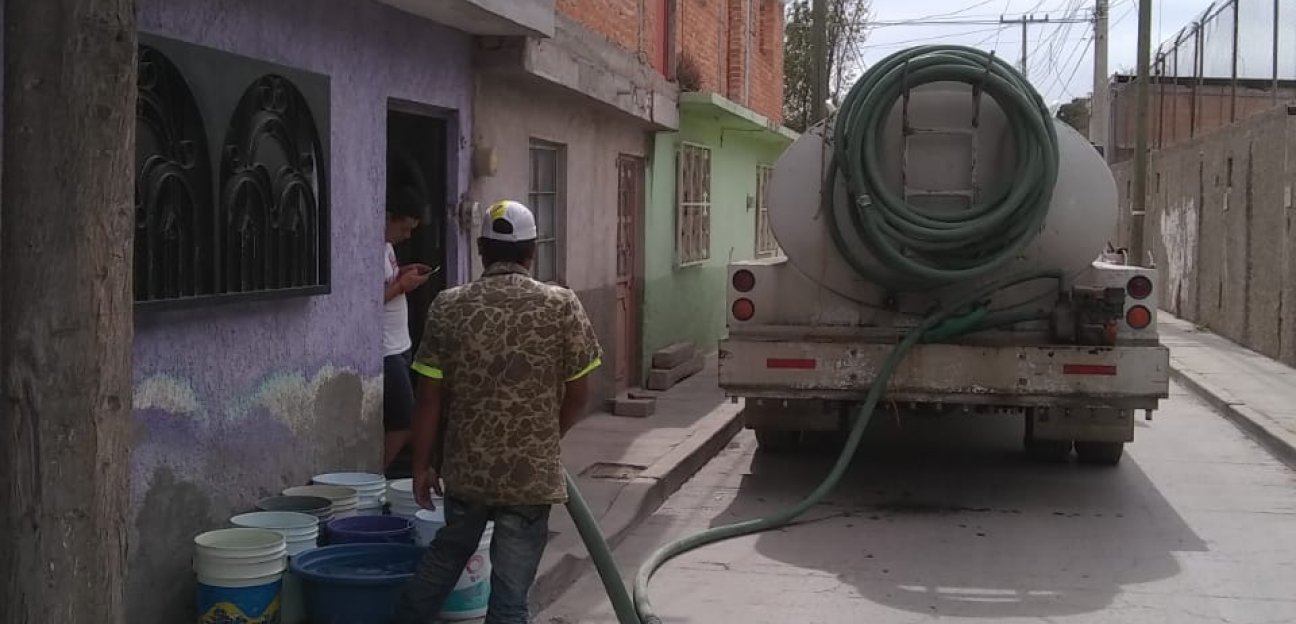 Se ofrece servicio de pipas para hogares soledenses
