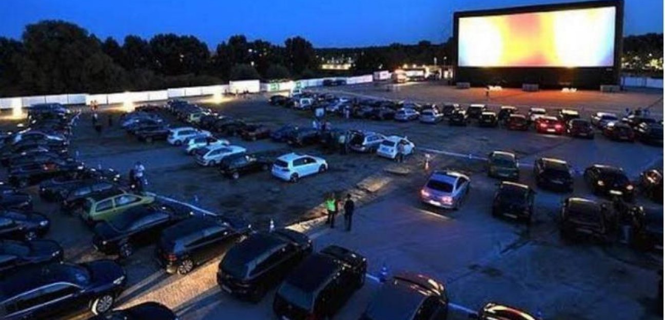 Esfuerzo coordinado Ayuntamiento-Iniciativa Privada, permitirá instalar el Primer Auto Cinema en Soledad