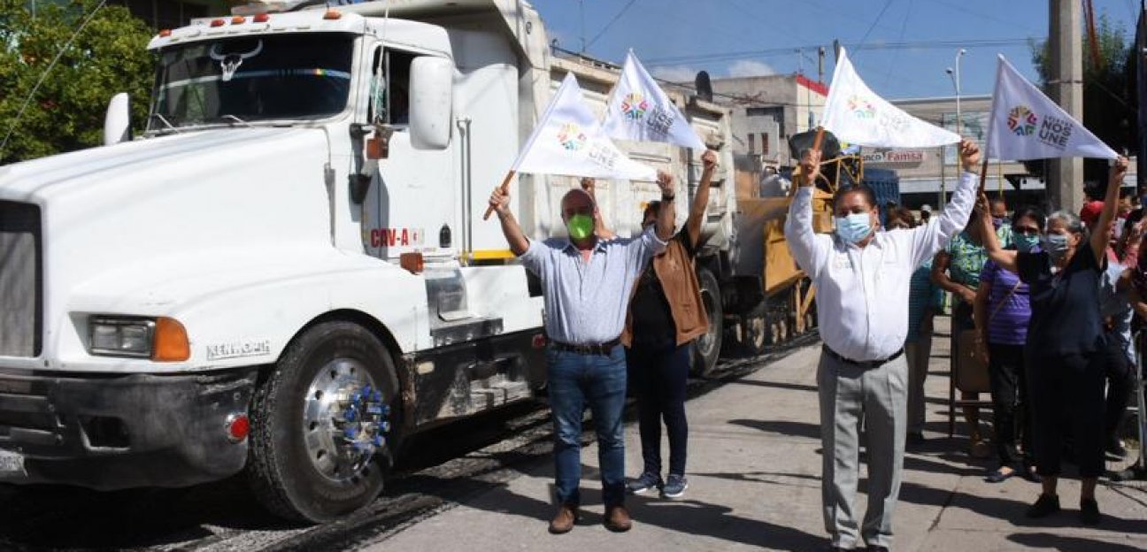 Ayuntamiento de Soledad arranca repavimentación de la calle Paseo de las Violetas en  Jardínes del Valle