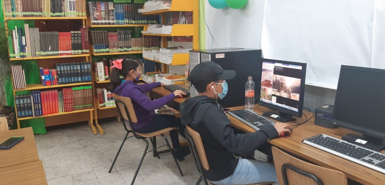 Internet gratuito en las bibliotecas de Soledad