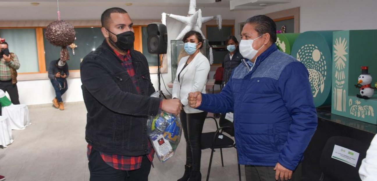 Asociación de Músicos recibió apoyos alimentarios de parte del gobierno municipal
