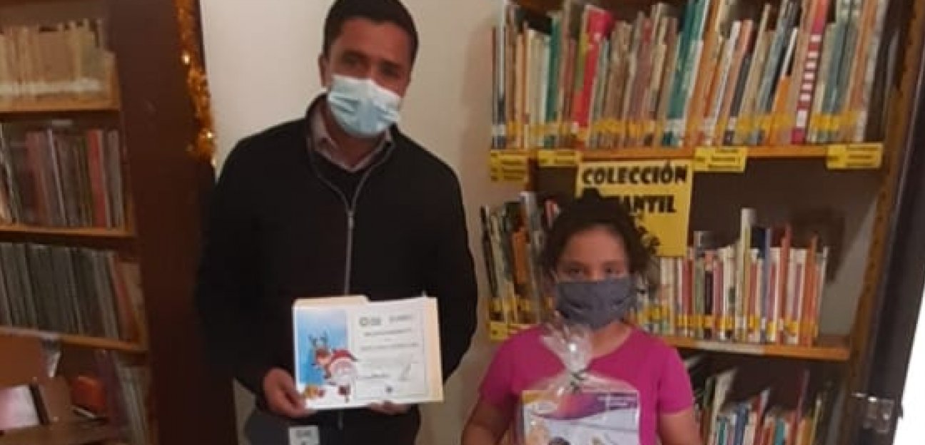 Con excelente participación,  concluyó Taller Virtual de Inglés Navideño
