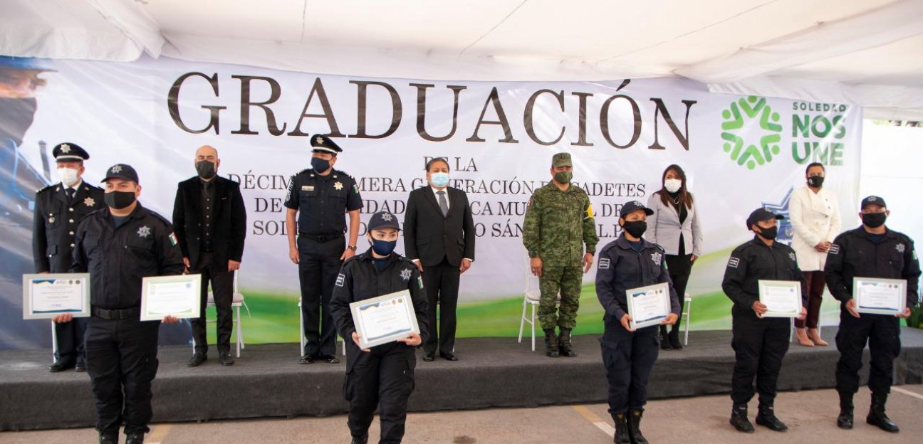 Alcalde de Soledad Gilberto  Hernández Villafuerte entrega nueva generación de cadetes de la Dirección General de Seguridad Pública Municipal   