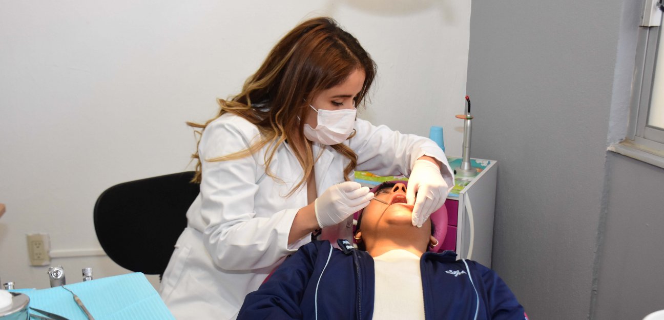 Consultorio dental de la UBR mantiene servicio a la población