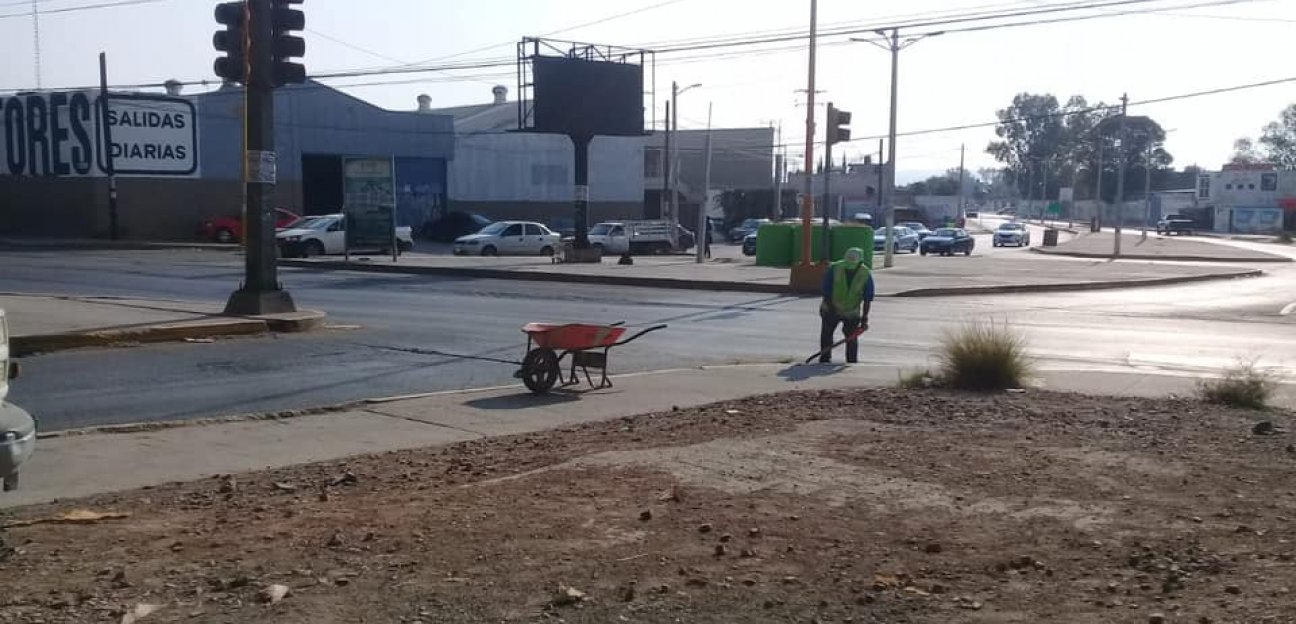 Servicios Municipales de Soledad realiza tareas de limpieza en diversos sectores