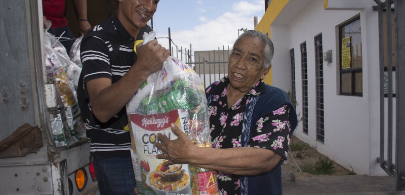 Ayuntamiento de Soledad inició con la entrega de apoyos sociales