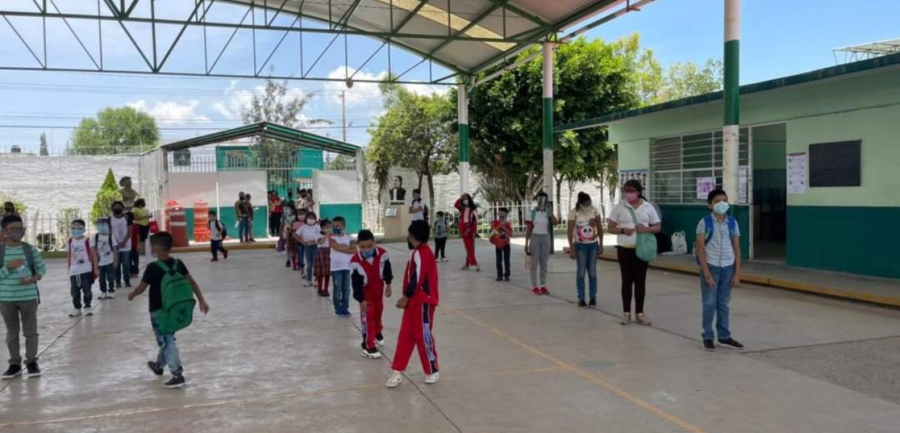 80% de las escuelas en Soledad se reportan listas para clases presenciales: Torres Cedillo