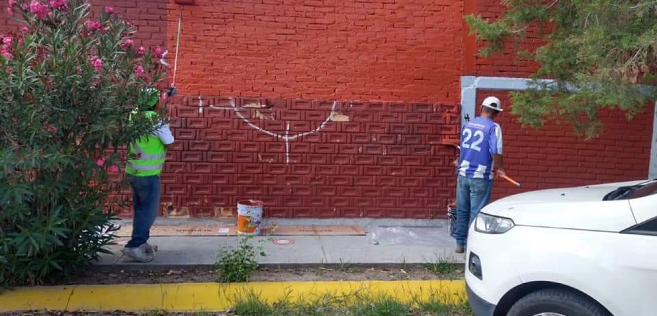Ayuntamiento de Soledad continúa realizando tareas de limpieza en escuelas