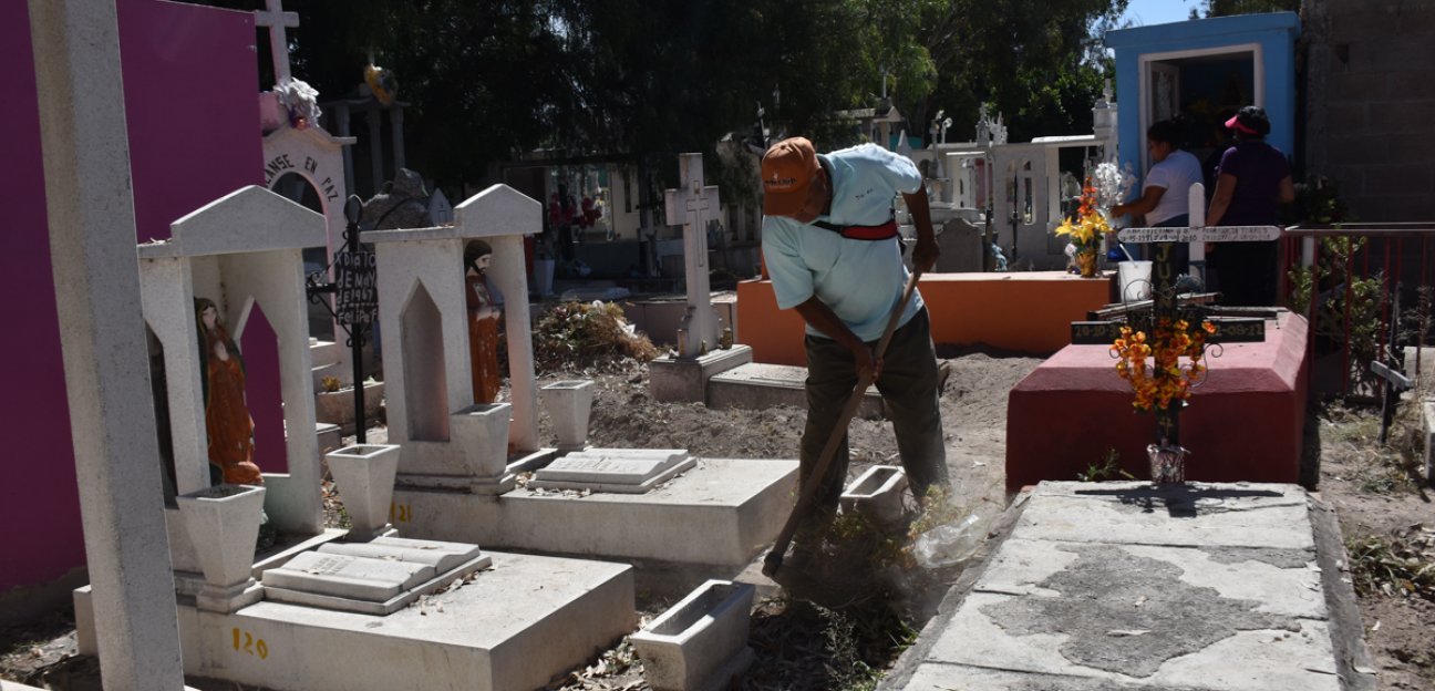 El Ayuntamiento de Soledad implementa rehabilitación de panteones municipales 