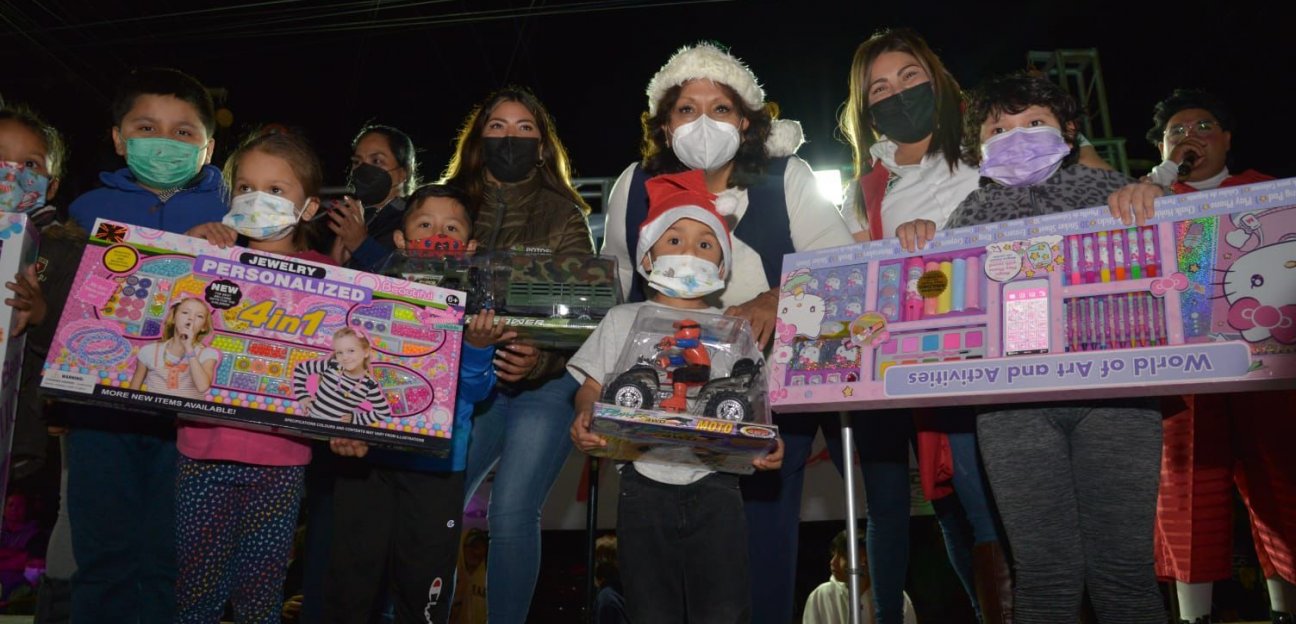 Con las tradicionales posadas, Soledad sigue entregando sonrisas a los habitantes de las diferentes colonias