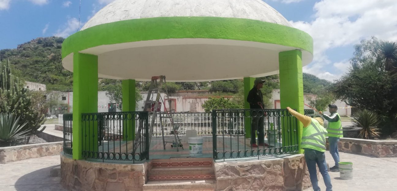 En Soledad no se detienen las acciones para embellecer espacios públicos del municipio