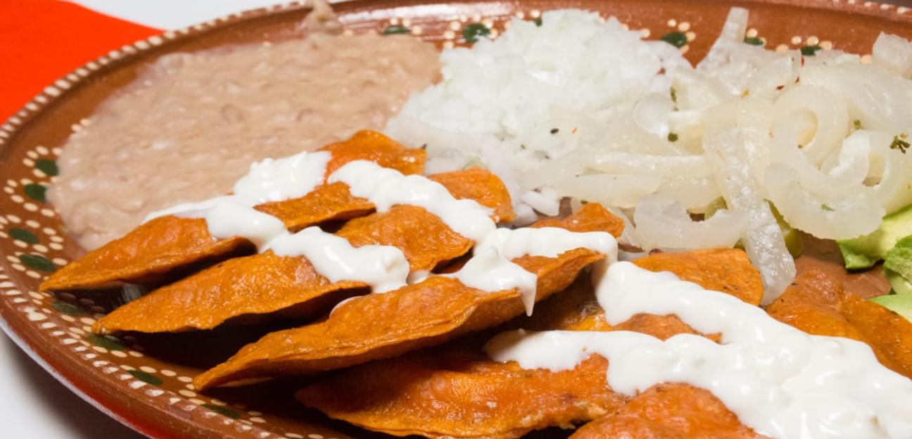 Soledad de Graciano Sánchez lleva su gastronomía a la Fenapo con más de 8 mil platillos gratuitos