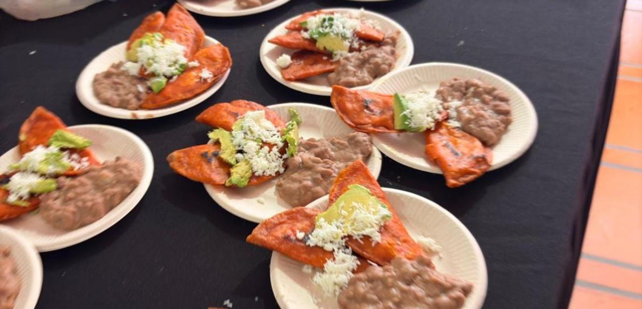 La enchulada potosina, orgullo de Soledad, destaca en evento académico nacional