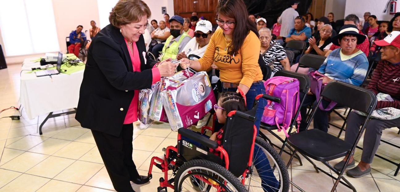 Población vulnerable en Soledad recibe apoyo técnico y becas económicas para salir adelante DIF Municipal