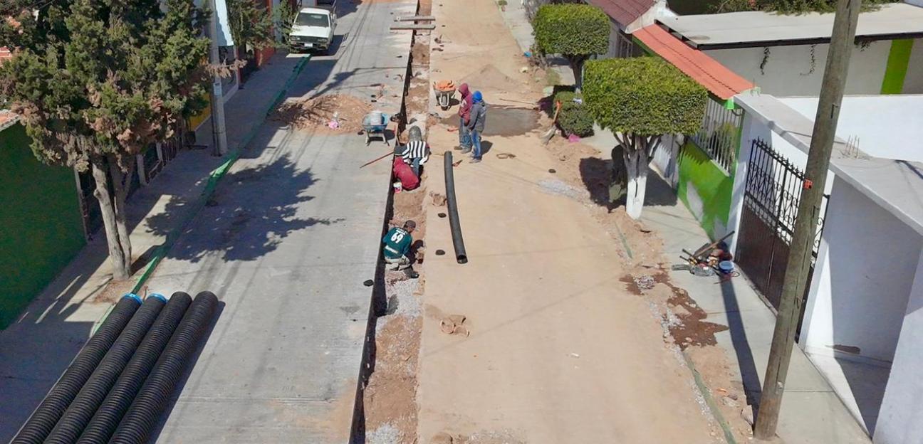 Gobierno municipal responde a familias soledenses con rehabilitación de drenajes dañados