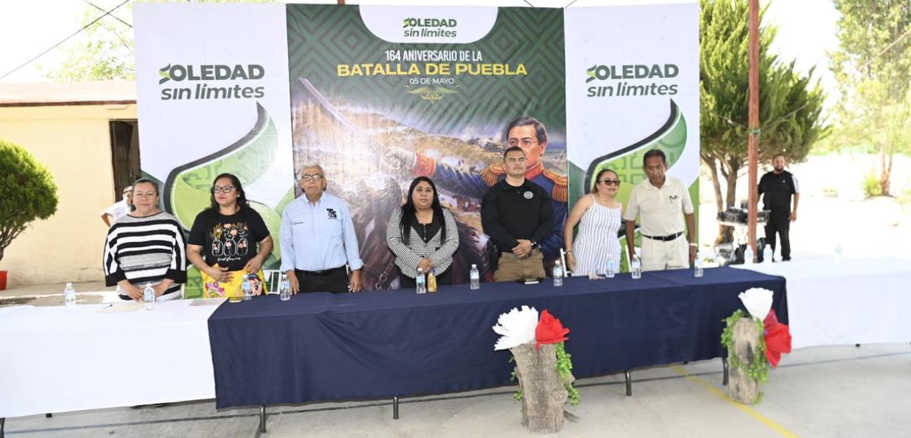 Conmemora Ayuntamiento de Soledad la Batalla de Puebla con acto cívico en La Tinaja