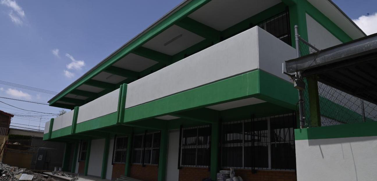 Escuelas primaria y secundaria en la cabecera municipal de Soledad recibe histórica transformación