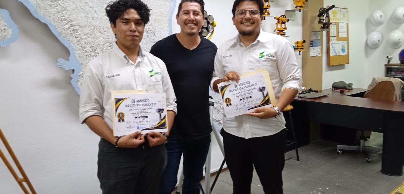 Cataastro Municipal de Soledad capacita a personal en medición con tecnología GNSS