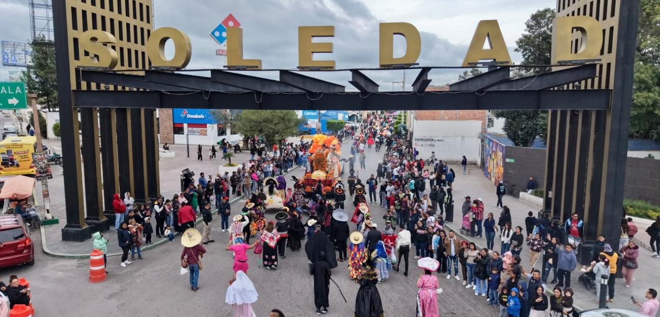 Espectacular y memorable desfile de Xantolo 2026 llena las calles de Soledad de Graciano Sánchez