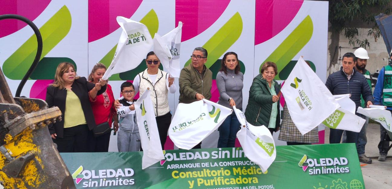 Juan Manuel Navarro inicia construcción de un centro de servicios con consultorio y purificadora gratuitos, en Villas del Potosí